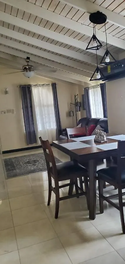 Hillside Sunrise, 2 Bed 2 Bath In Gated Community, Close To Beach, Food, Clubs & Shopping Free Parking, Free Wi-Fi Montego Bay 0*,  Jamaica
